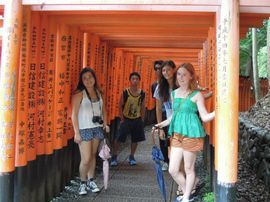 Group of students in front of the Fushimi Inari-taisha Shrine.