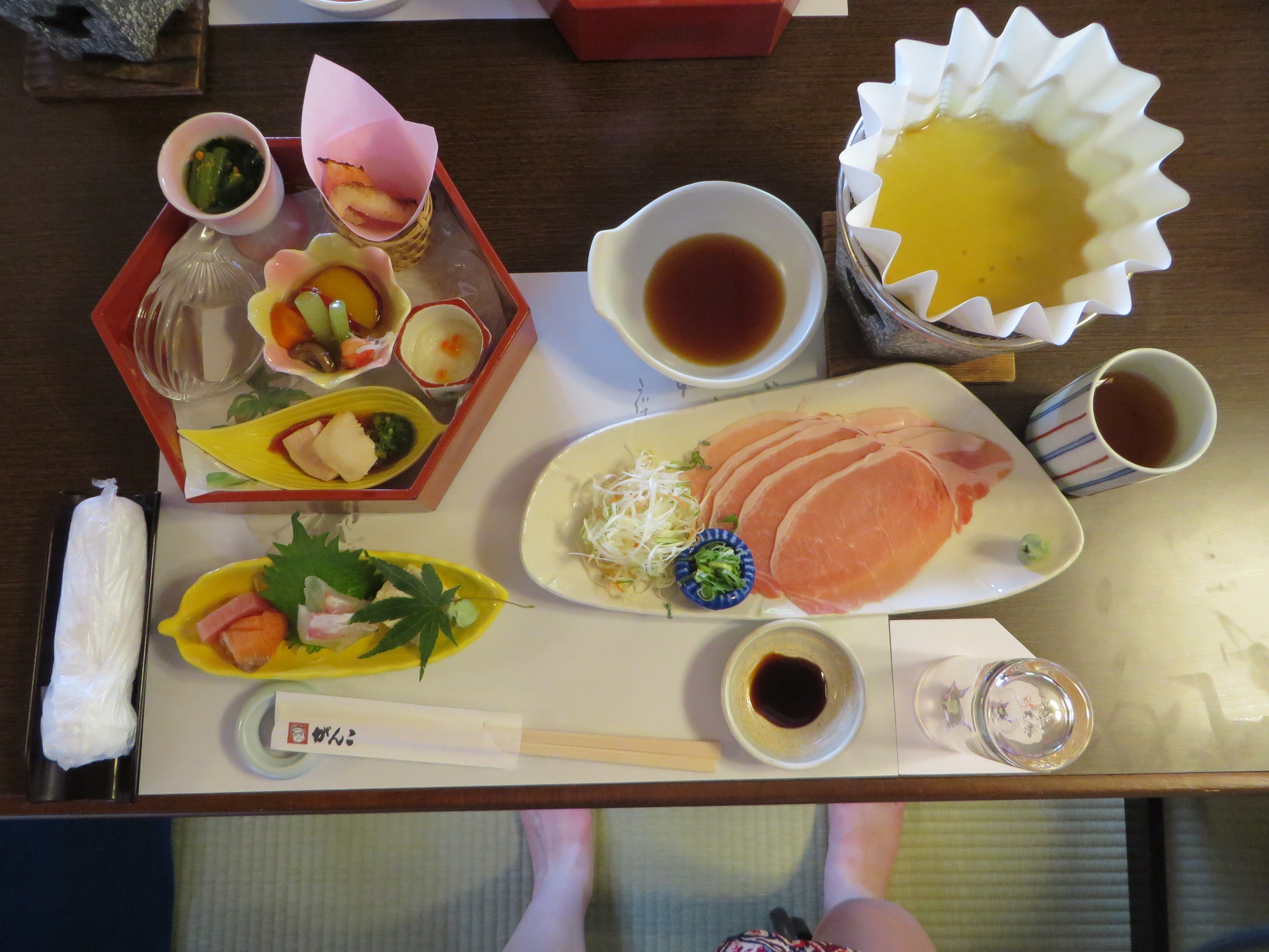 Image of a traditional Japanese omasake meal